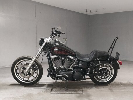 2016 Harley-Davidson Dyna Low Rider, чёрный, 1128000 рублей, вид 2