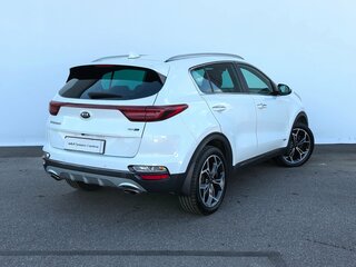 2020 Kia Sportage IV Рестайлинг, белый, 2100000 рублей, вид 4