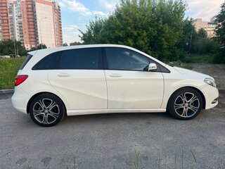 2014 Mercedes-Benz B-Класс 180 II (W246), белый, 940000 рублей, вид 4