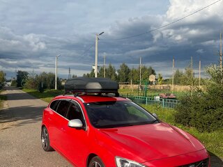 2014 Volvo V60 I Рестайлинг, красный, 1250000 рублей, вид 3