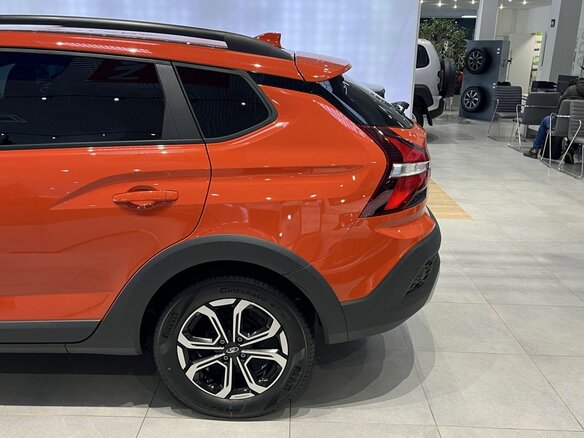2026 Lada (ВАЗ) Iskra SW Cross, оранжевый - вид 14
