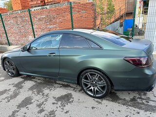 2013 Mercedes-Benz E-Класс 400 IV (W212, S212, C207) Рестайлинг, зелёный, 2370000 рублей, вид 3