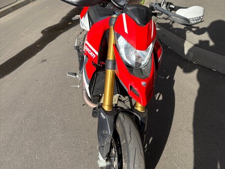 2025 Ducati Hypermotard, красный, 2150000 рублей, вид 3