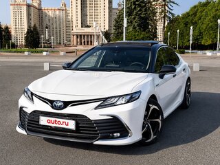 2022 Toyota Camry VIII (XV70) Рестайлинг, белый, 3450000 рублей, вид 1