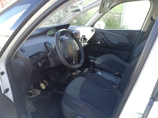 2018 Citroen C4 Picasso Grand II Рестайлинг, жёлтый, 950000 рублей, вид 5