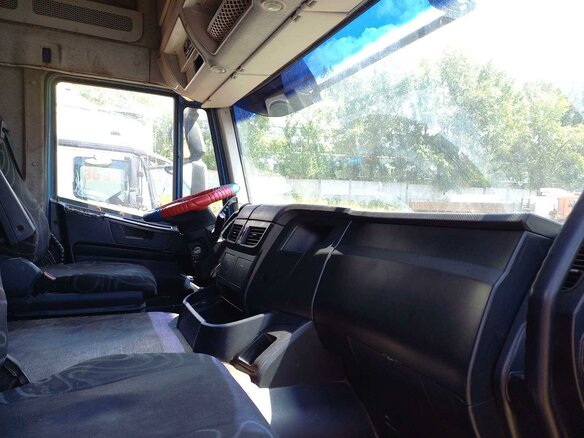 2018 Iveco Stralis, синий, 2822400 рублей - вид 4