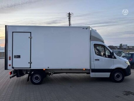 2021 Mercedes-Benz Sprinter, белый, 6000000 рублей, вид 2