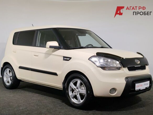 2009 Kia Soul I, бежевый - вид 2