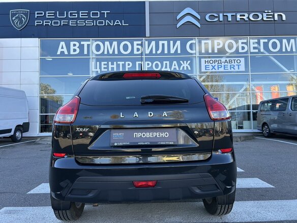 2017 Lada (ВАЗ) XRAY I, чёрный, 850000 рублей - вид 5