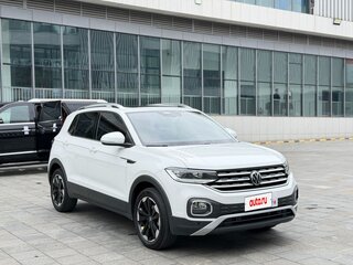 2022 Volkswagen Tacqua, белый, 1349000 рублей, вид 2