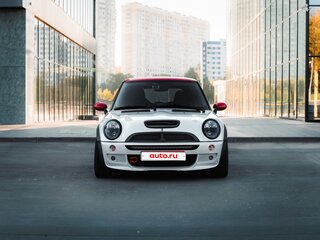 2003 Mini Hatch Cooper S I (R50), красный, 2000000 рублей, вид 5
