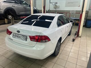 2010 Kia Magentis II Рестайлинг, белый, 799000 рублей, вид 4