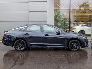2021 Kia K5 III, синий, 1850000 рублей, вид 4