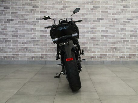 2024 Kawasaki Versys 650, зелёный, 907000 рублей, вид 5