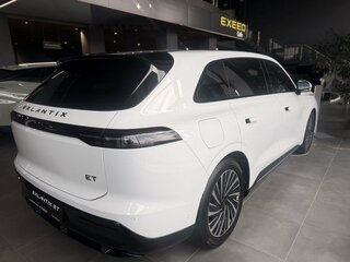 2025 Exeed Exlantix ET, белый, 6990000 рублей, вид 5