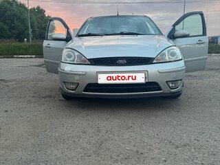 2005 Ford Focus I Рестайлинг, серебристый, 370000 рублей, вид 4