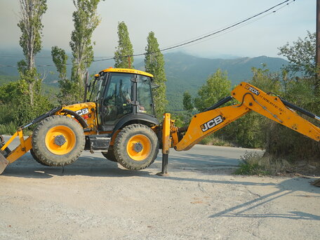 2021 JCB 4CX, золотистый, 9200000 рублей, вид 1