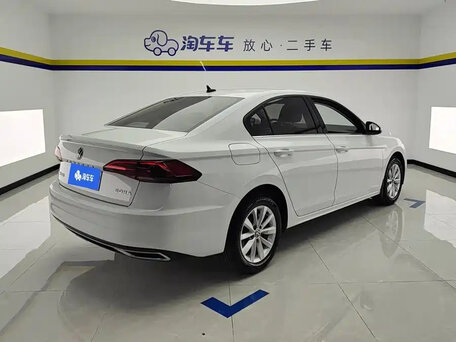 2022 Volkswagen Bora IV (China Market) Рестайлинг, белый, 1300000 рублей, вид 2