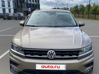 2018 Volkswagen Tiguan II, бежевый, 2195000 рублей, вид 2