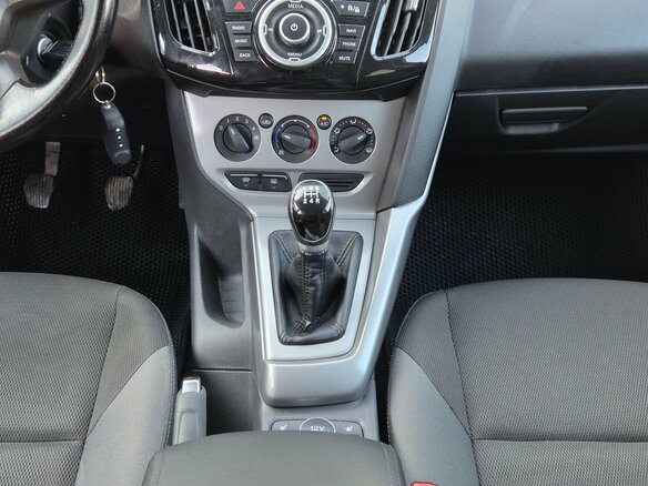 2012 Ford Focus III, серебристый, 739000 рублей - вид 10
