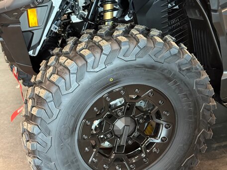2026 BRP Can-Am Outlander MAX 1000R, чёрный, 2790000 рублей, вид 4