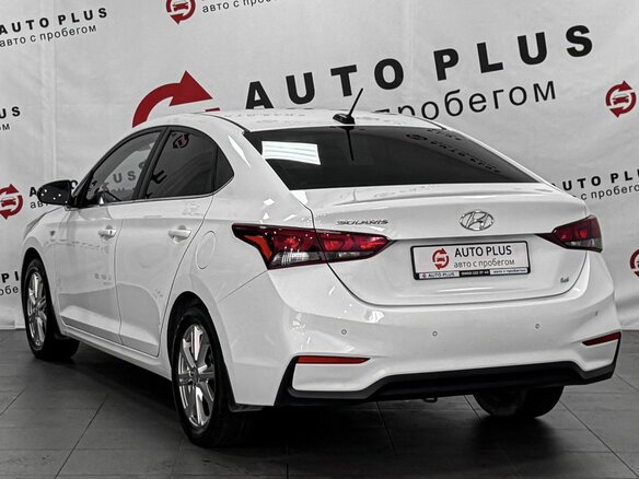 2018 Hyundai Solaris II, белый - вид 2