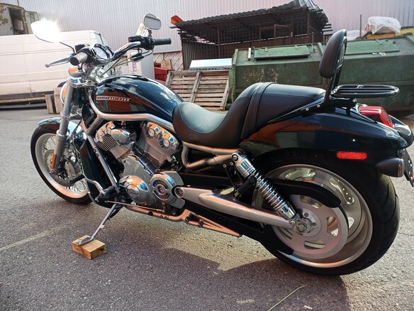 2008 Harley-Davidson V-Rod, чёрный, 1000000 рублей - вид 8
