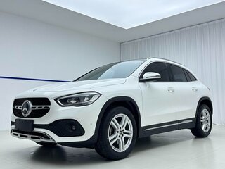 2022 Mercedes-Benz GLA 180 II (H247), белый, 2419000 рублей, вид 1