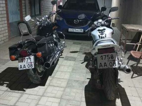 2002 Yamaha FZS600 Fazer, серебристый, 230000 рублей, вид 4
