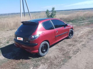 2003 Peugeot 206, пурпурный, 150000 рублей, вид 3