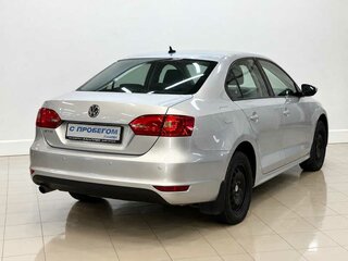 2012 Volkswagen Jetta VI, серебристый, 850000 рублей, вид 4