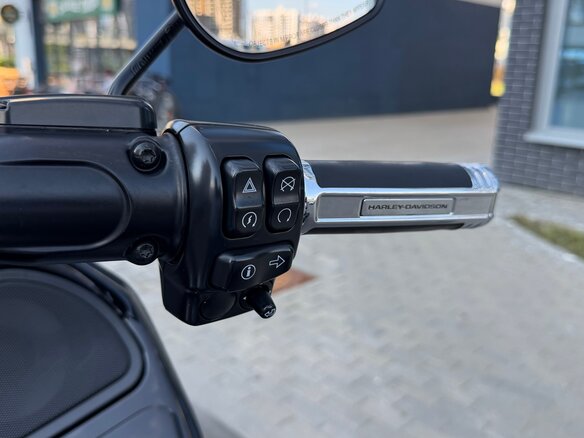 2016 Harley-Davidson Road Glide, чёрный, 1300000 рублей - вид 15
