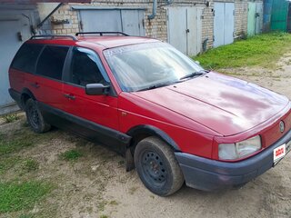 1990 Volkswagen Passat B3, красный, 155000 рублей, вид 2