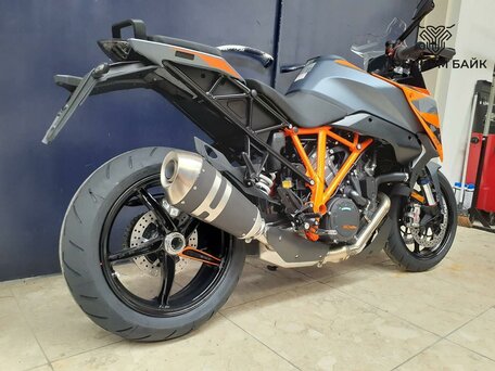 2023 KTM 1290 Super Duke GT, оранжевый, 1599000 рублей, вид 5
