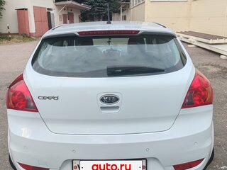 2011 Kia Ceed I Рестайлинг, белый, 685000 рублей, вид 3