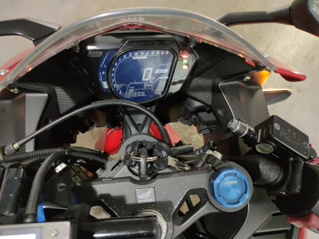 2019 Honda CBR 250RR, красный, 650000 рублей, вид 3