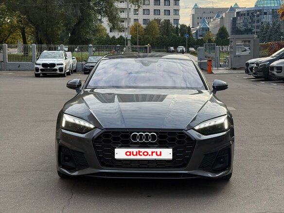 2019 Audi A5 45 TFSI II (F5) Рестайлинг, серый, 4300000 рублей - вид 1
