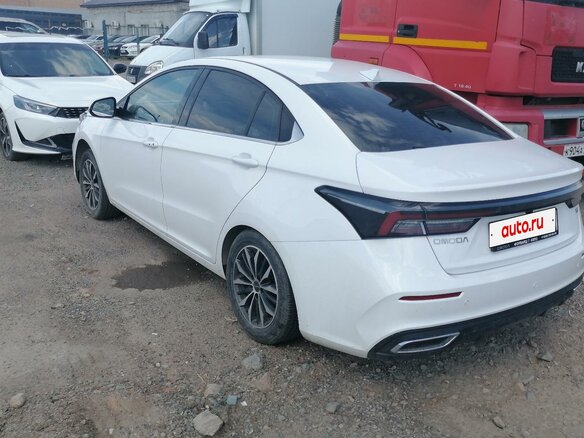 2023 Omoda S5, белый - вид 3