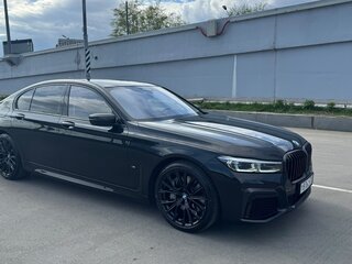 2021 BMW 7 серии 740d xDrive VI (G11/G12) Рестайлинг, чёрный, 8090000 рублей, вид 3