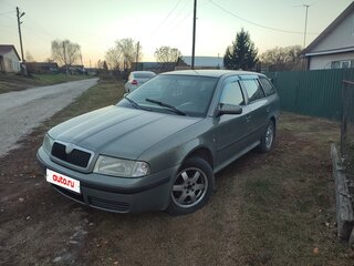 2001 Skoda Octavia I (A4) Рестайлинг, зелёный, 260000 рублей, вид 3