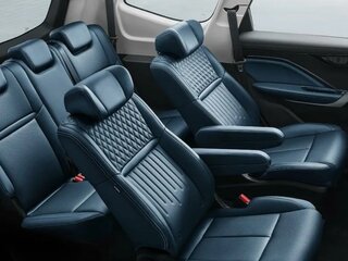 2022 Geely Jiaji L I Рестайлинг, серый, 2600000 рублей, вид 4