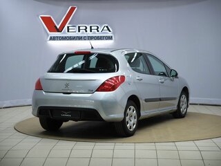 2011 Peugeot 308 I Рестайлинг, серебристый, 400000 рублей, вид 5