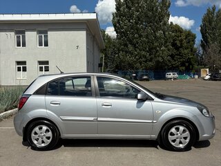 2011 Kia Rio II Рестайлинг, серебристый, 649000 рублей, вид 5
