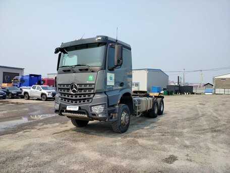 2021 Mercedes-Benz Arocs, серый, 11900000 рублей, вид 1