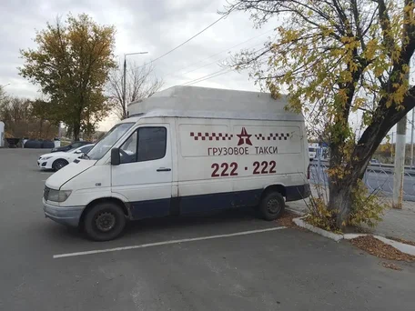 1998 Mercedes-Benz Sprinter, белый, 460000 рублей, вид 3