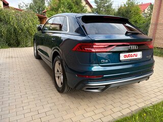 2019 Audi Q8 55 TFSI I (4M), синий, 4185000 рублей, вид 4
