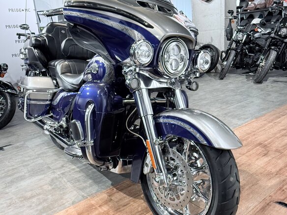2016 Harley-Davidson CVO Limited, синий, 1799000 рублей - вид 13