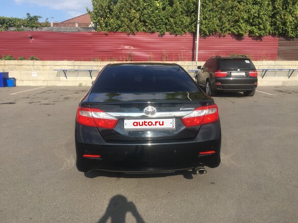 2012 Toyota Camry VII (XV50), чёрный, 1150000 рублей - вид 2
