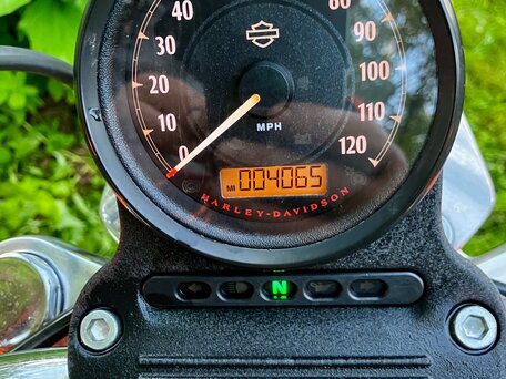 2014 Harley-Davidson Sportster 883, оранжевый, 925000 рублей, вид 3
