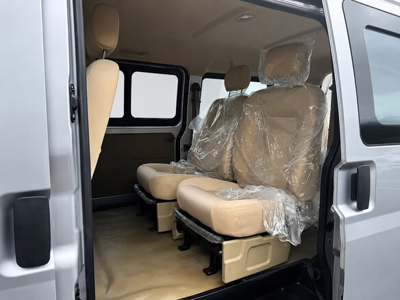 2022 Dongfeng EC36, серебристый - вид 12